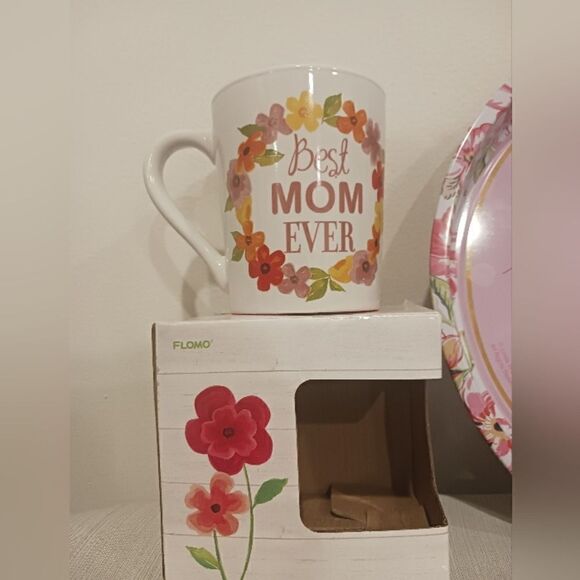 Mom MUG, Plate, Personalized Mom Frame Decor & MOM Keychain Mothers Day … - Picture 4 of 6
